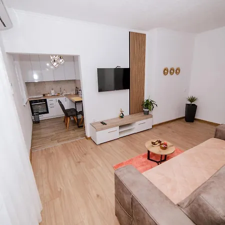 Kosta 2 טרביניה